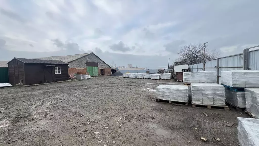 Склад в Ростовская область, Мясниковский район, с. Чалтырь Центральная ... - Фото 1
