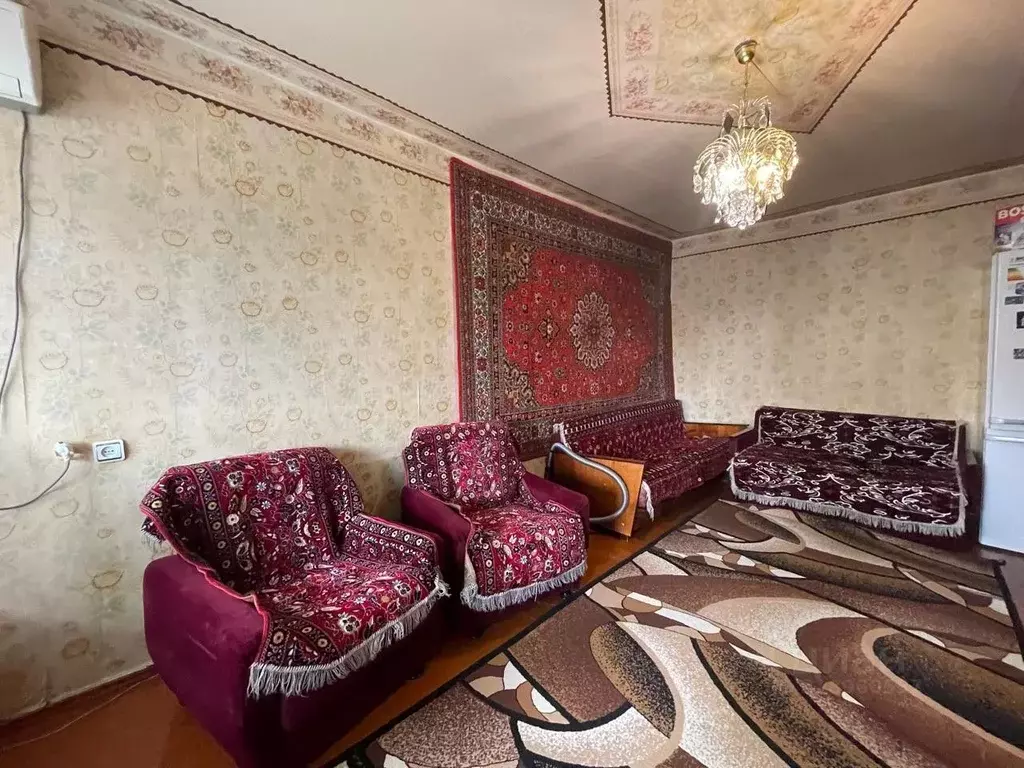 1-к кв. Ростовская область, Батайск ул. Белинского, 34 (30.0 м) - Фото 0