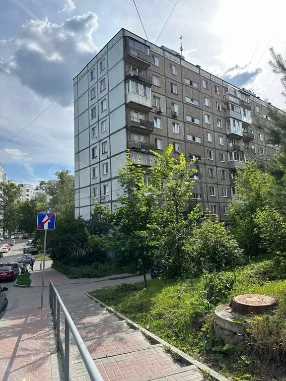 3-к. квартира, 56 м, 6/9 эт. - Фото 1