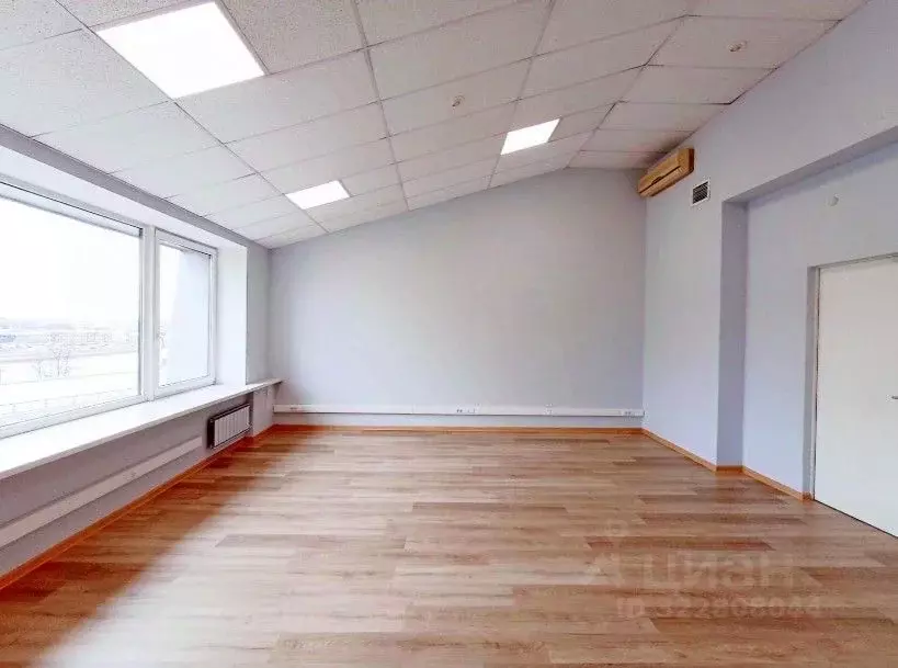 Офис в Санкт-Петербург ул. Чапаева, 5 (199 м) - Фото 1