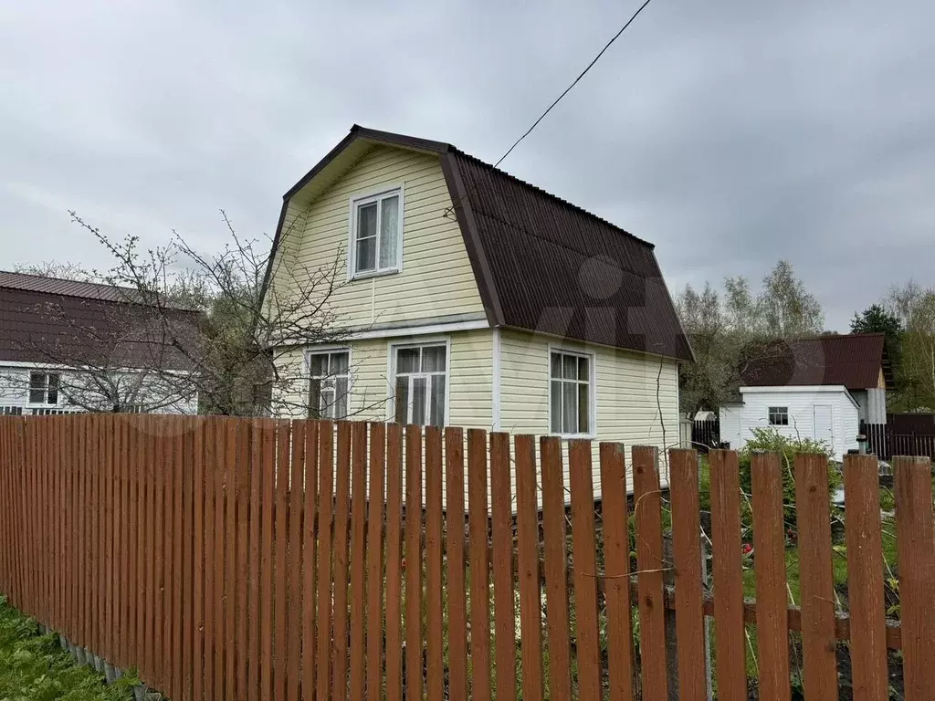 Дача 60 м на участке 6 сот. - Фото 0