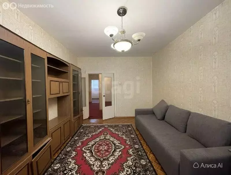 3-комнатная квартира: Астрахань, улица Косиора, 16к1 (65.4 м) - Фото 1