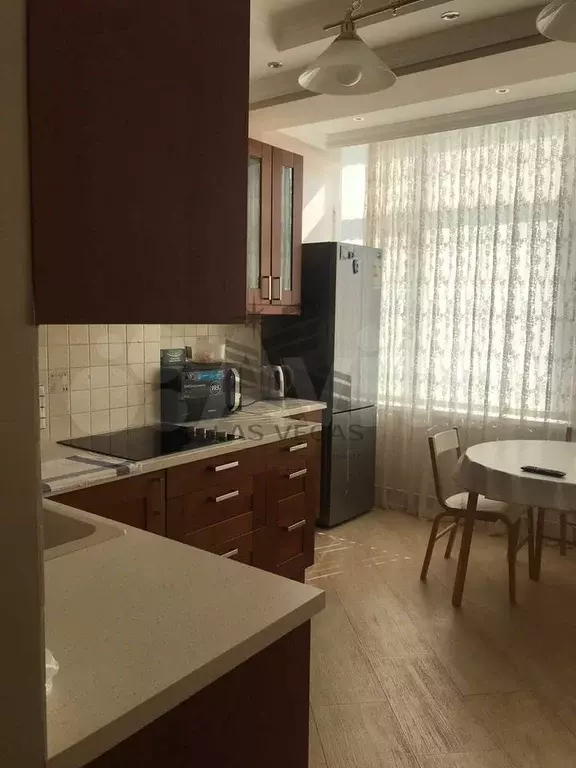 2-к. квартира, 72 м, 8/12 эт. - Фото 0