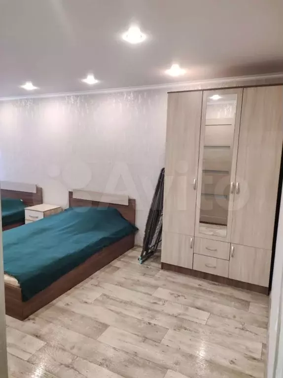 2-к. квартира, 50м, 2/4эт. - Фото 1