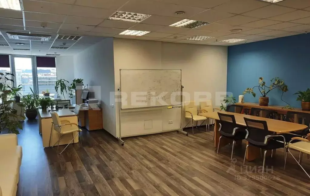 Офис в Санкт-Петербург Петроградская наб., 22 (85 м) - Фото 2