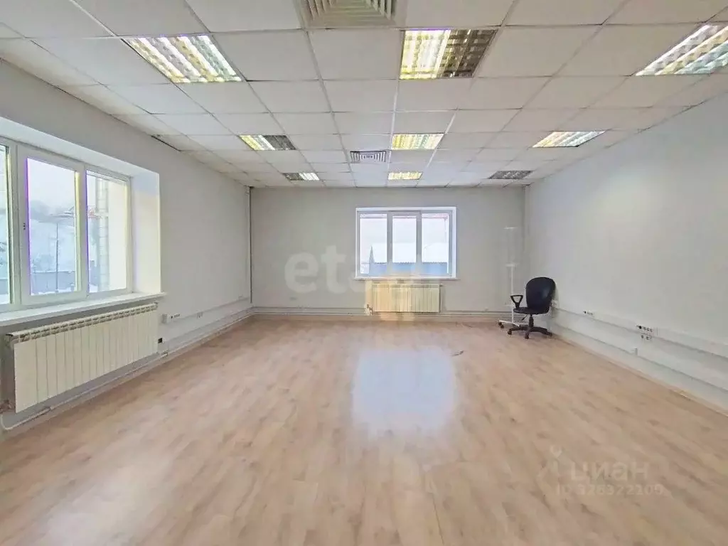 Офис в Красноярский край, Красноярск ул. Калинина, 167 (42 м) - Фото 1