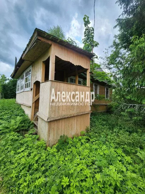 Дом в Ленинградская область, Киришский район, Будогощское городское ... - Фото 1