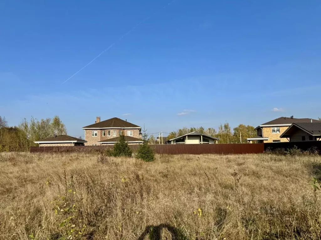 Участок в Московская область, Мытищи городской округ, д. Аксаково ул. ... - Фото 0