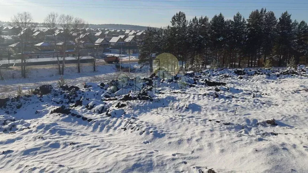 Участок в Иркутская область, Иркутский муниципальный округ, д. Карлук ... - Фото 1