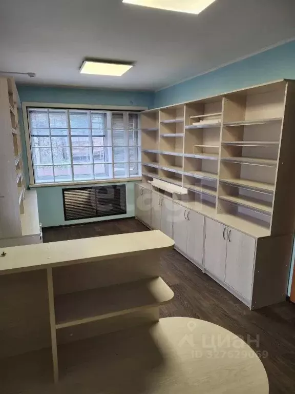 Помещение свободного назначения в Алтай, Горно-Алтайск ул. Григория ... - Фото 1