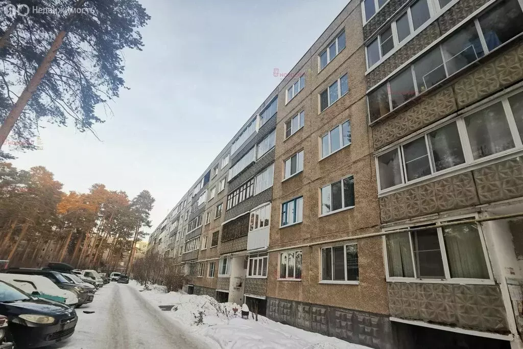 2-комнатная квартира: Берёзовский, улица Энергостроителей, 5 (46.7 м) - Фото 2