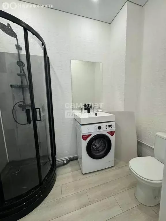 1-комнатная квартира: Тюмень, улица Пермякова, 43А (16 м) - Фото 1