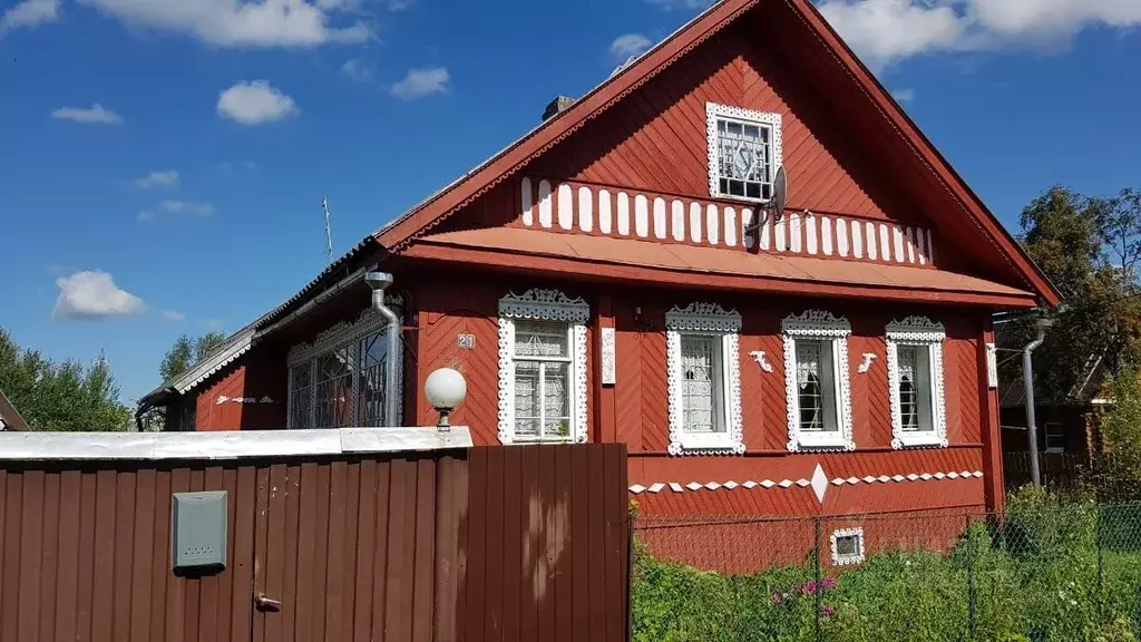 Дом в Новгородская область, Парфинский район, Федорковское с/пос, д. ... - Фото 1