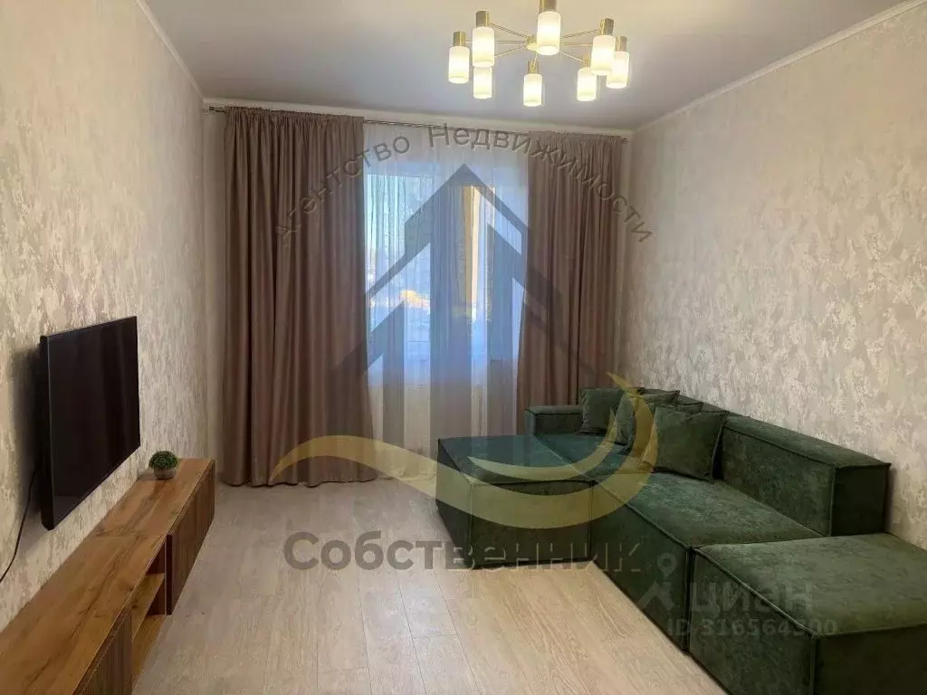 2-к кв. Белгородская область, Старый Оскол Степной мкр, 33В (58.0 м) - Фото 1