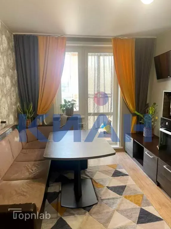 2-к кв. Красноярский край, Красноярск Норильская ул., 5 (57.1 м) - Фото 1