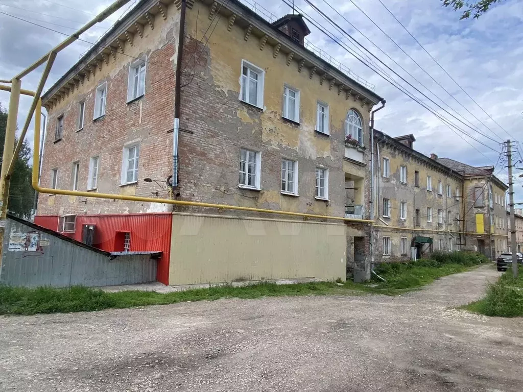 Комната 16 м в 4-к., 1/3 эт. - Фото 0
