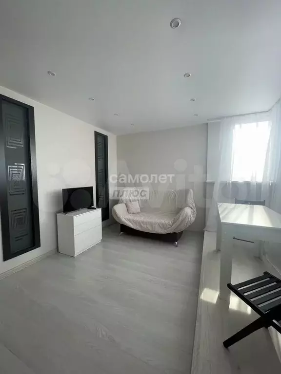1-к. квартира, 40 м, 18/25 эт. - Фото 1