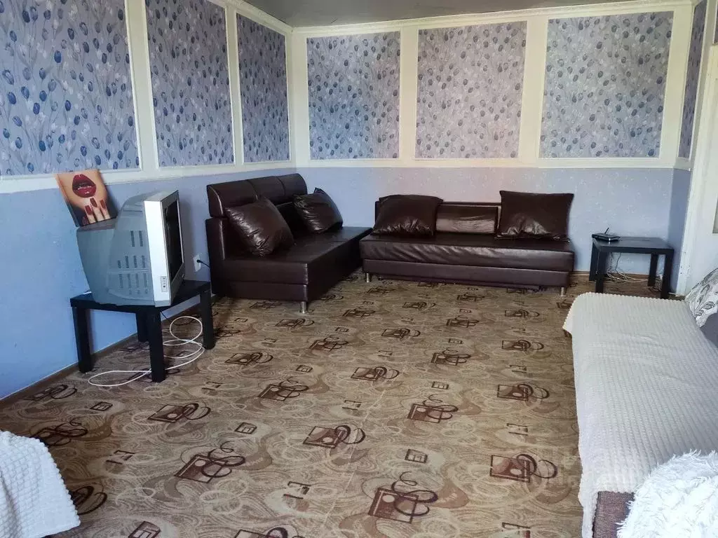 2-к кв. Башкортостан, Уфа Черниковская ул., 16 (70.0 м) - Фото 0