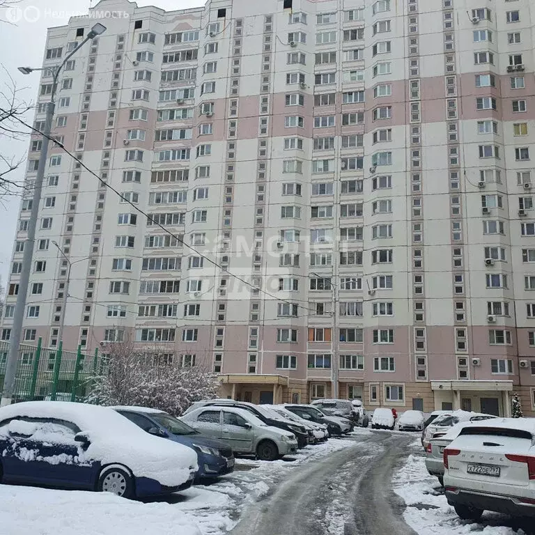 2-комнатная квартира: посёлок городского типа Ржавки, 19 (60.3 м) - Фото 0