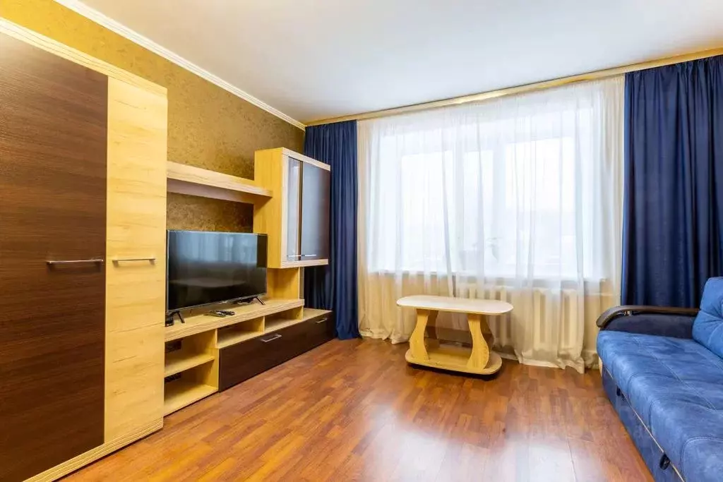 1-к кв. Тюменская область, Тобольск ул. Знаменского, 3 (44.0 м) - Фото 0