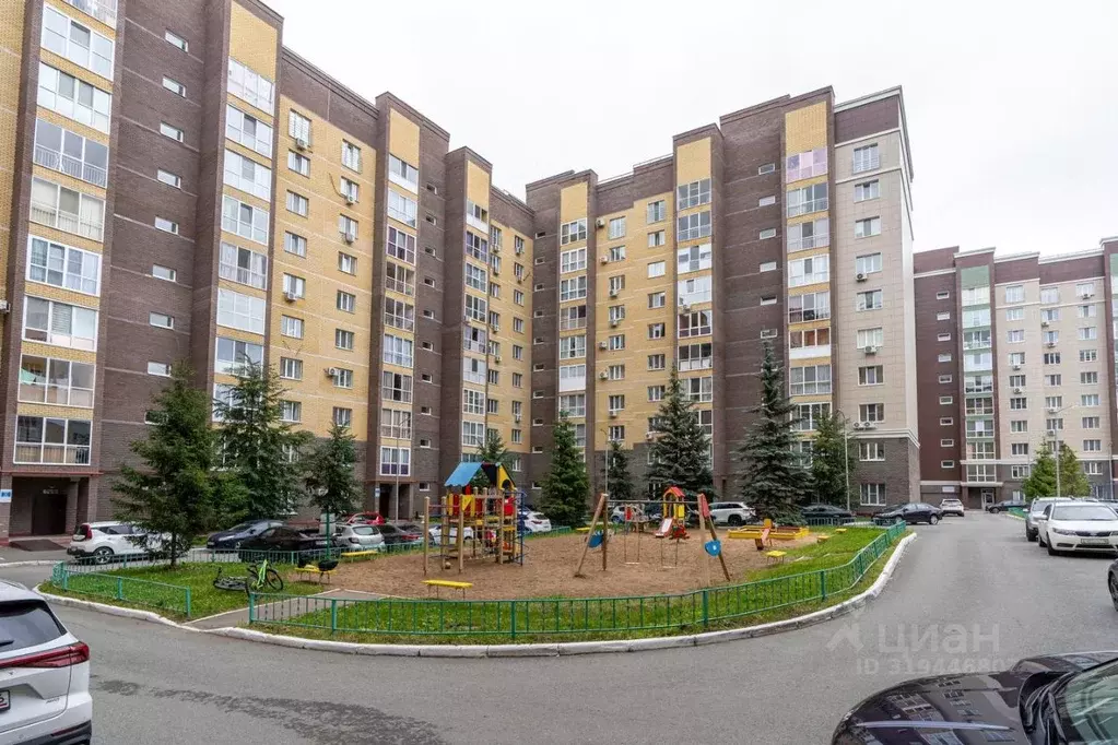 2-к кв. Татарстан, Казань ул. Салиха Батыева, 17 (67.0 м) - Фото 0