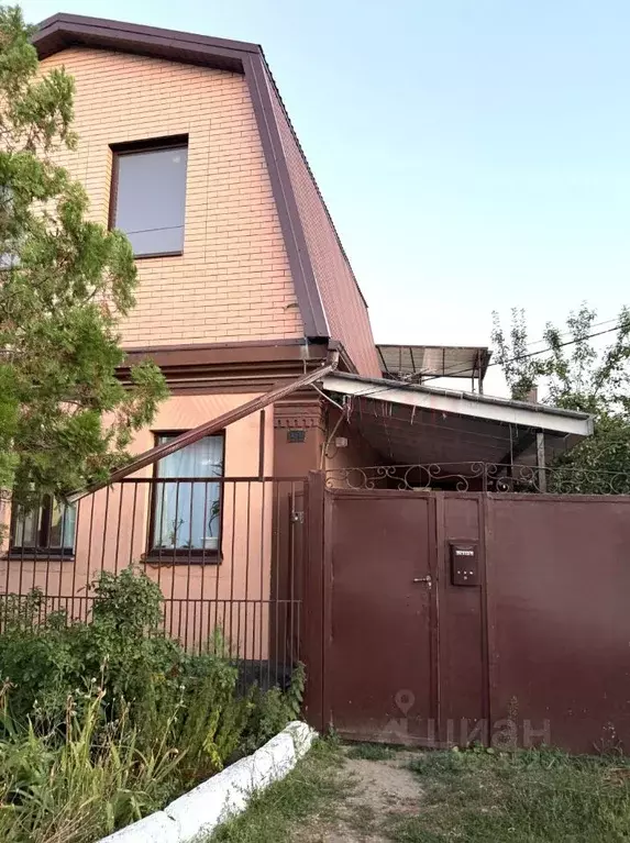 Дом в Ростовская область, Батайск Советская ул., 143 (106 м) - Фото 1