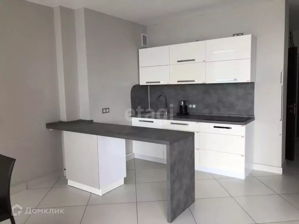 Продаётся 2-к квартира, 60 м - Фото 0