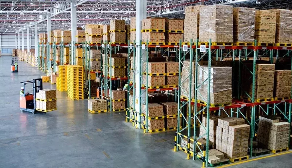 Склад в Московская область, Чехов Губернский мкр, ул. Земская, 21 ... - Фото 1