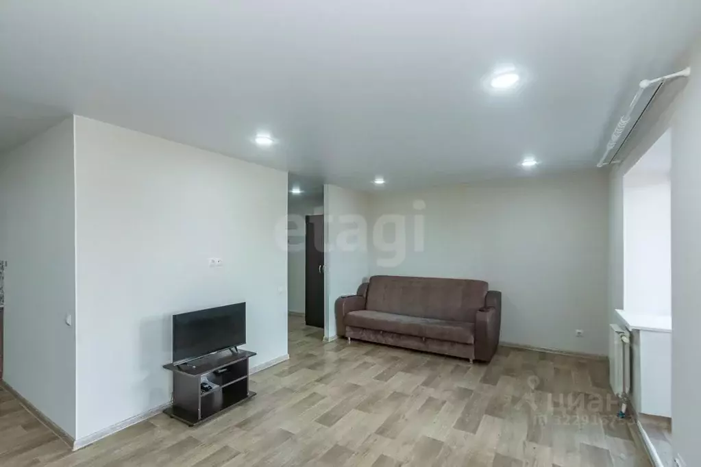 Студия Омская область, Омск пос. Биофабрика, 19к1 (36.7 м) - Фото 1