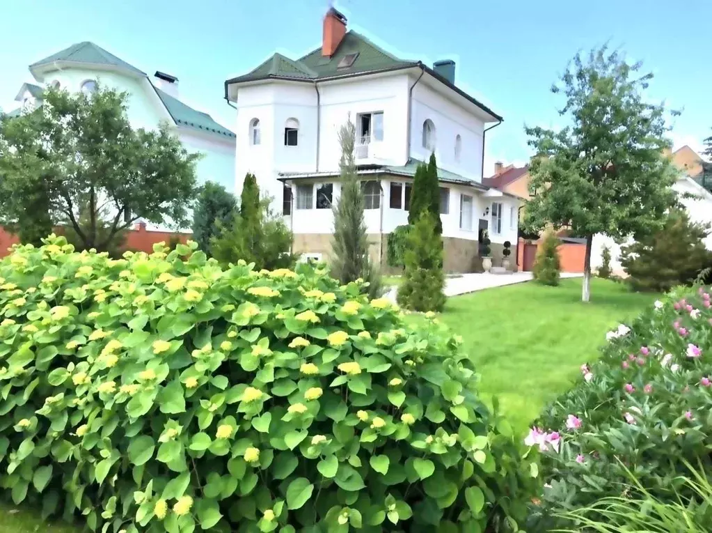 Коттедж в Московская область, Красногорск Опалиха мкр, Сиреневая ул., ... - Фото 1