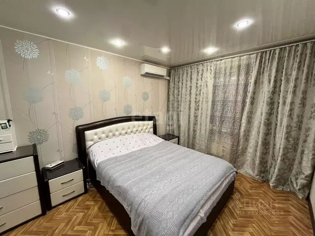 3-к кв. Самарская область, Тольятти просп. Степана Разина, 63 (67.6 м) - Фото 1