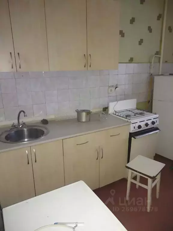 1-к кв. Курская область, Курск Магистральный проезд, 8 (35.0 м) - Фото 1