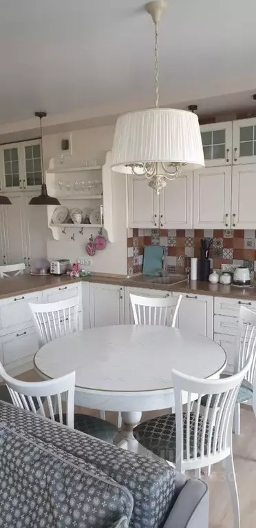 3-к кв. Краснодарский край, Сочи ул. Кирпичная, 2к1 (92.0 м) - Фото 0