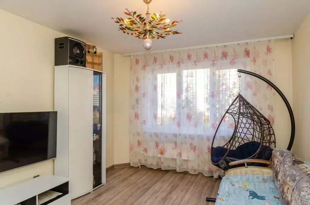 3-к кв. Новосибирская область, Новосибирск Родники мкр, ул. ... - Фото 1