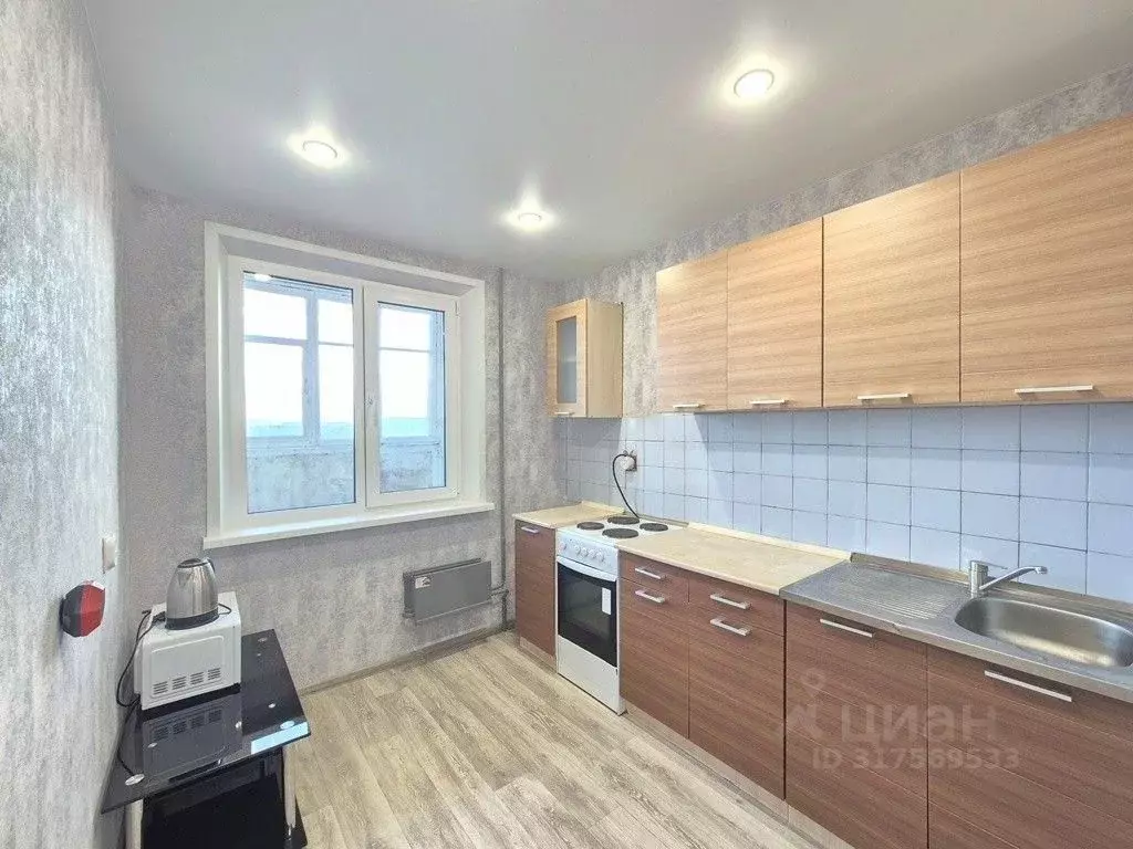 2-к кв. Свердловская область, Екатеринбург ул. Бебеля, 118 (48.5 м) - Фото 0