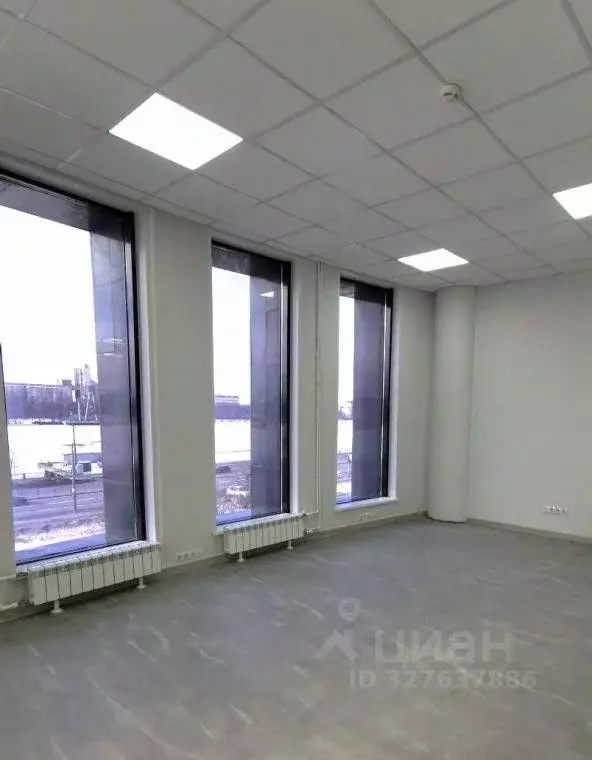 Офис в Санкт-Петербург Октябрьская наб., 10к1 (150 м) - Фото 1