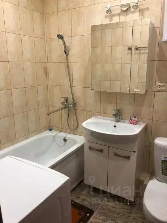 1-к кв. Тульская область, Венев Южный мкр, 32 (35.0 м) - Фото 1