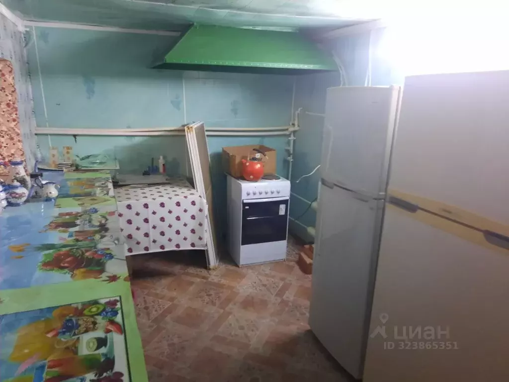 Помещение свободного назначения в Саратовская область, Саратов ул. ... - Фото 1