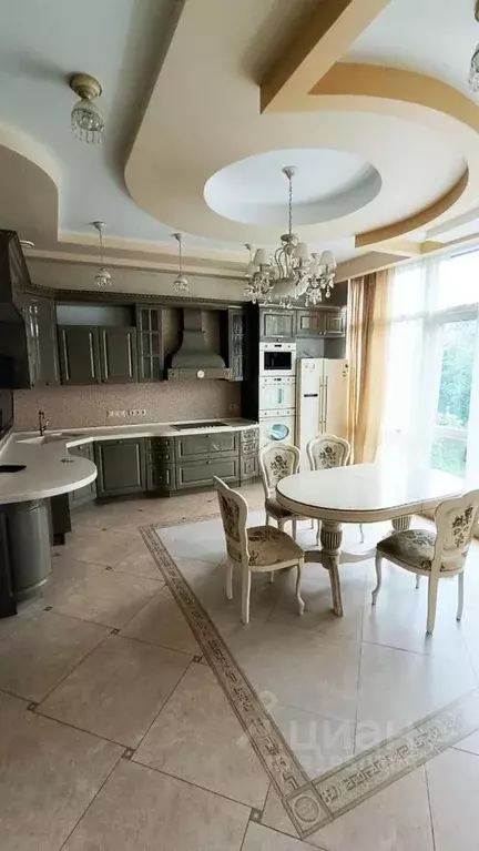 4-к кв. Москва ул. Советской Армии, 6 (104.0 м) - Фото 0