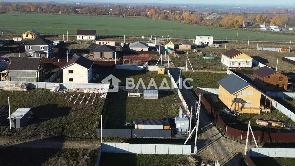 Участок в Ленинградская область, Тосненский район, Красный Бор ... - Фото 1