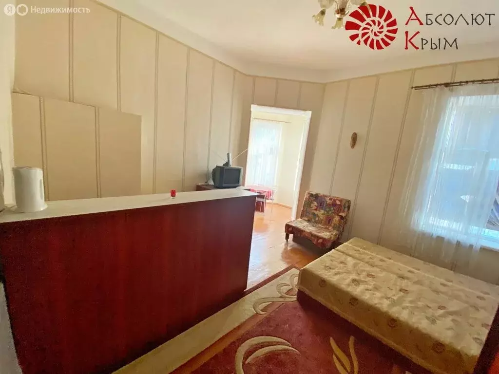 1-комнатная квартира: Феодосия, улица Карла Маркса, 43 (31.6 м) - Фото 0