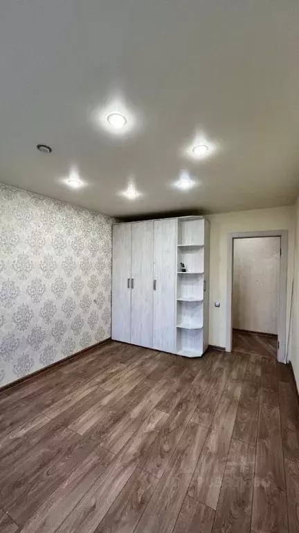 2-к кв. Красноярский край, Красноярск просп. Металлургов, 15 (46.0 м) - Фото 1