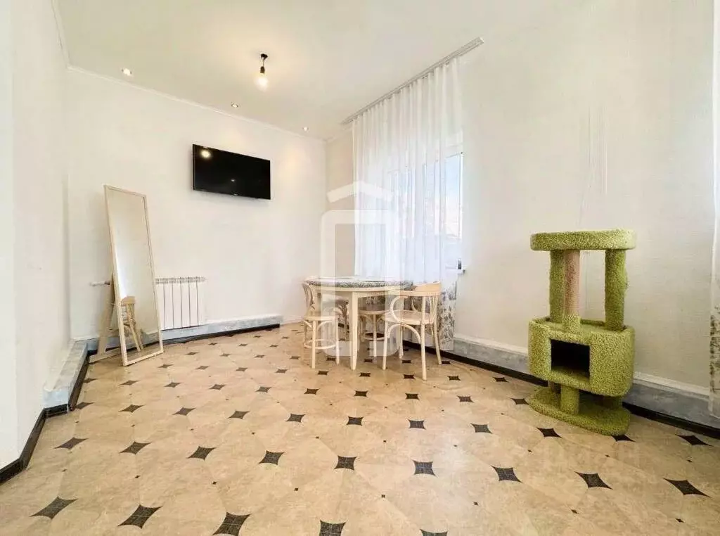 Дом в Свердловская область, Екатеринбург Строймаш КС, 12 (100 м) - Фото 1