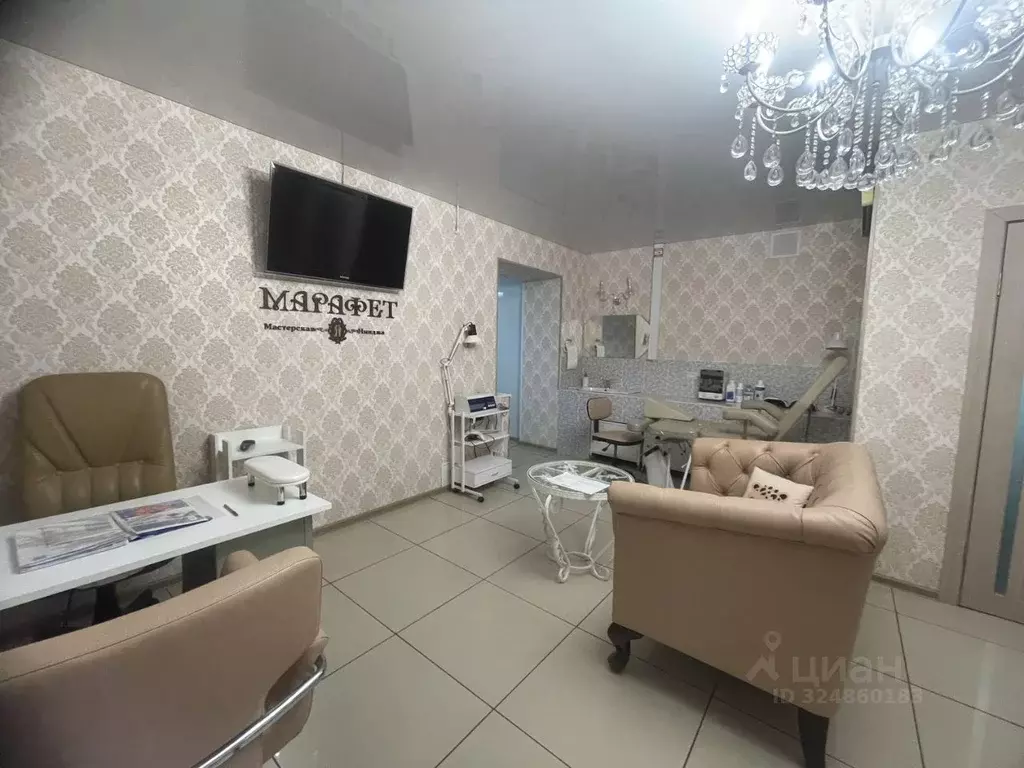 Помещение свободного назначения в Брянская область, Дятьково ул. ... - Фото 2