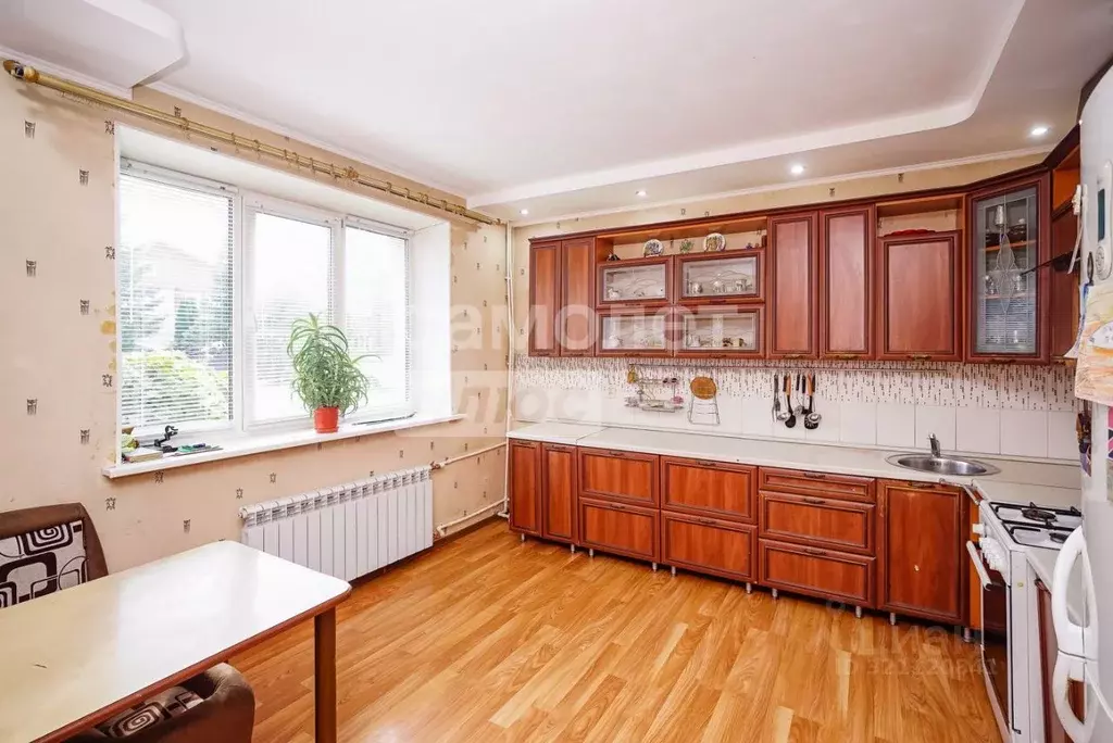 Коттедж в Омская область, Омск ул. 8-я Солнечная, 36 (209 м) - Фото 2