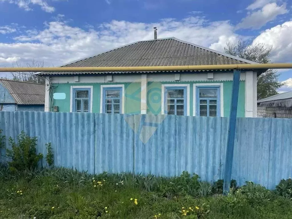 Дом в Белгородская область, Старооскольский городской округ, с. ... - Фото 0