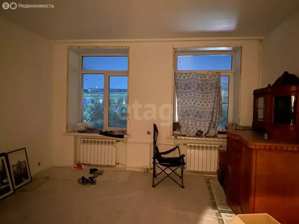 2-комнатная квартира: Курган, улица Ленина, 27 (56.6 м) - Фото 2