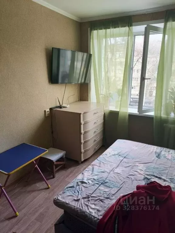 1-к кв. Белгородская область, Старый Оскол Интернациональный мкр, 12 ... - Фото 1