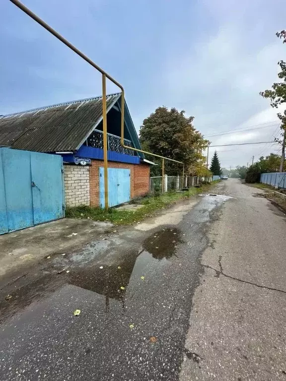 Дом в Самарская область, Ставропольский район, пос. Луначарский ... - Фото 1