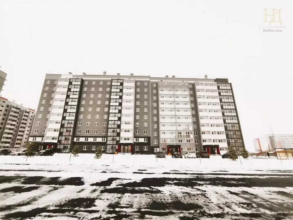 2-комнатная квартира: Каменск-Уральский, Каменская улица, 94 (56 м) - Фото 1